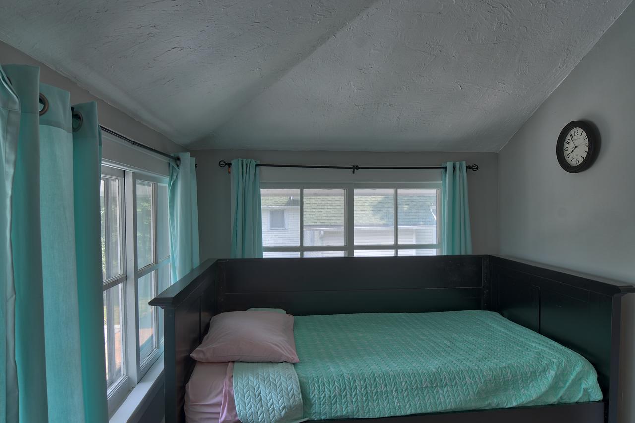 Charlevoix House Bed and Breakfast Εξωτερικό φωτογραφία