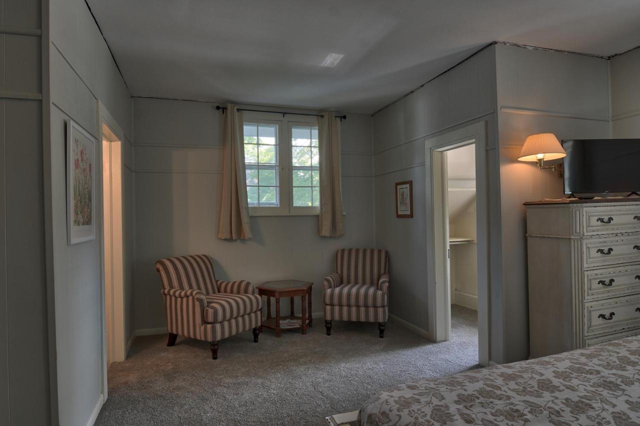 Charlevoix House Bed and Breakfast Εξωτερικό φωτογραφία